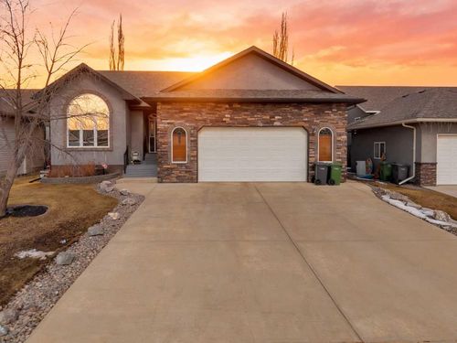 5326 45 Ave, Rimbey, AB, T0C | Card Image