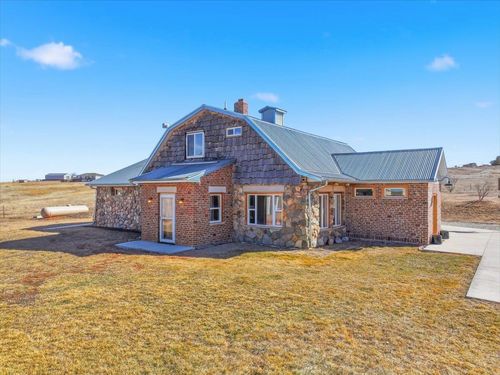 19746 Hunter Rd, Spearfish, SD, 57783-4126 | Card Image