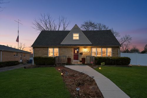 29 S Iowa Ave, ADDISON, IL, 60101-3816 | Card Image