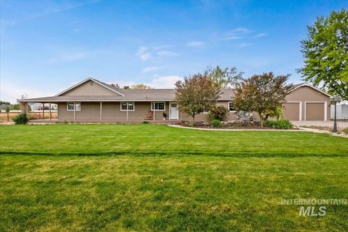 2333 N Mountain Ash Ave, Kuna, ID, 83634-5228 | Card Image