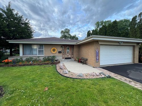 499 Gilbert Dr, Wood Dale, IL, 60191-1961 | Card Image