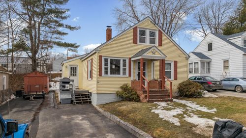 28 Hallowell Street, Winslow, ME, 04901 | Card Image