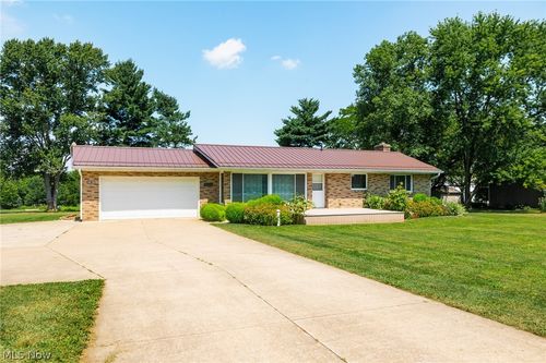 14138 Nussbaum Rd, Dalton, OH, 44618-9761 | Card Image