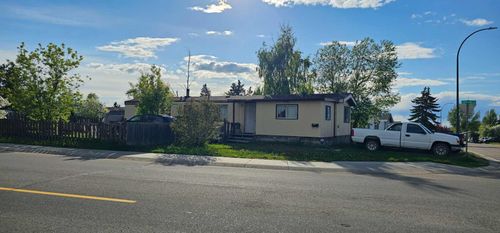 9601 122 Ave, Grande Prairie, AB, T8V6A9 | Card Image