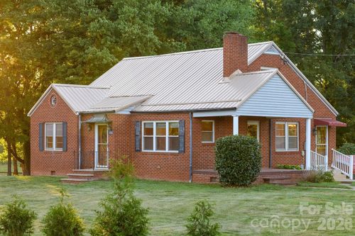 1532 Orchard Dr, Lenoir, NC, 28645-7912 | Card Image