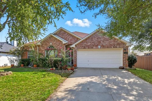 2610 Oxford Oaks Ln, Corinth, TX, 76210-6498 | Card Image