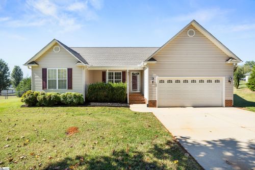 300 Cunningham Road, Woodruff, SC, 29388-8631 | Card Image