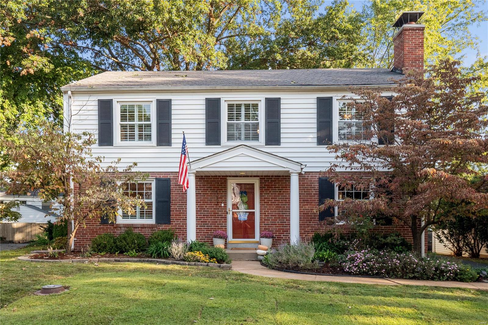 Heatherbrook Ln, Saint Louis, MO 63122