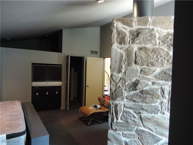 1979 Twin Oaks Dr, House other with 3 bedrooms, 3 bathrooms and null parking in Girard OH | Image 18