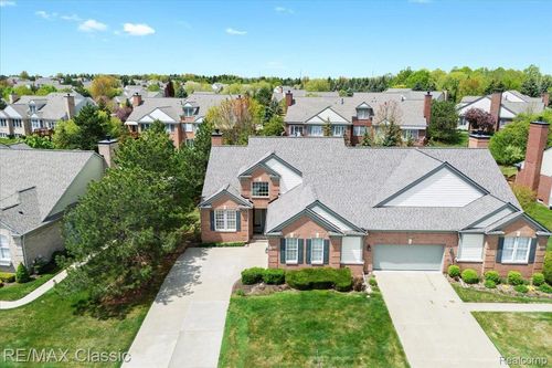 44452 Aspen Ridge Dr, Northville, MI, 48168-4427 | Card Image