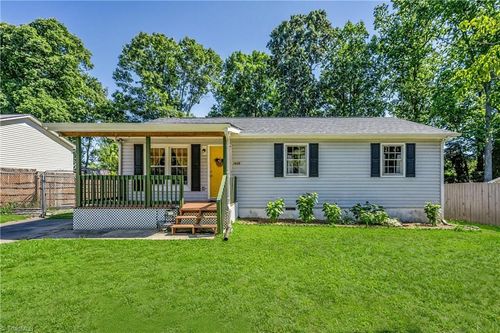 1656 Guilford Dr, Winston Salem, NC, 27127-5806 | Card Image