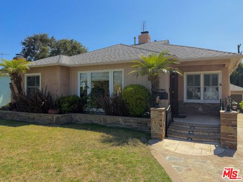 7807 Stewart Ave, Los Angeles, CA, 90045-1055 | Card Image