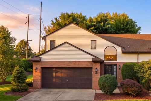 124 Trolley Ct, Pittsburgh, PA, 15237-4502 | Card Image