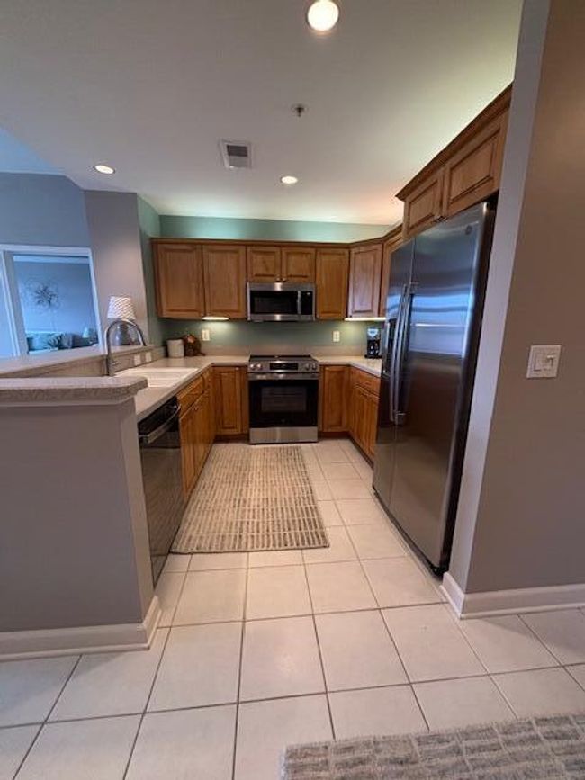 All new stainless steel appliances | Image 8