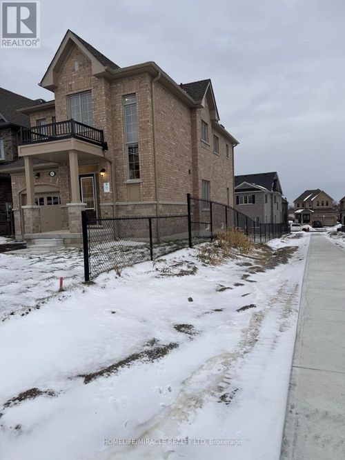 57 North Garden Boulevard, Scugog (Port Perry), ON, L0L0L0 | Card Image