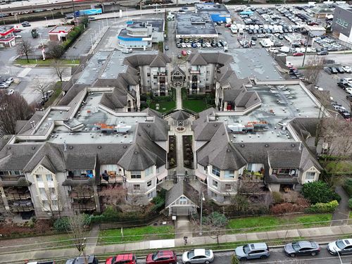 {{alt}} | Card Image