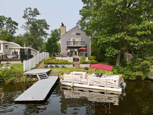 50 Oak Ridge Rd, Lunenburg, MA, 01462-2175 | Card Image