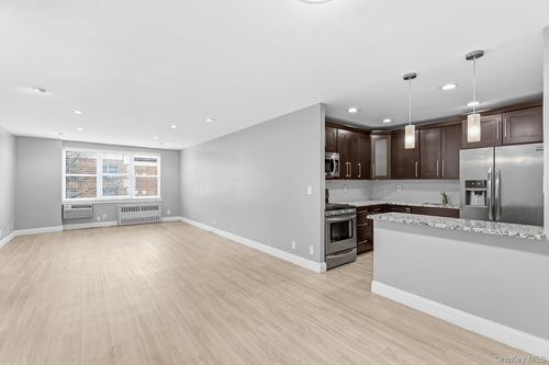 apt-4c-25 Franklin Ave, White Plains, NY, 10601-3835 | Card Image