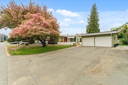 33255 Plaxton Cres, Abbotsford, BC, V2S1V8 | Card Image