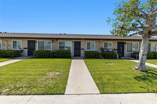 9934 Cedar St, Bellflower, CA, 90706-6910 | Card Image