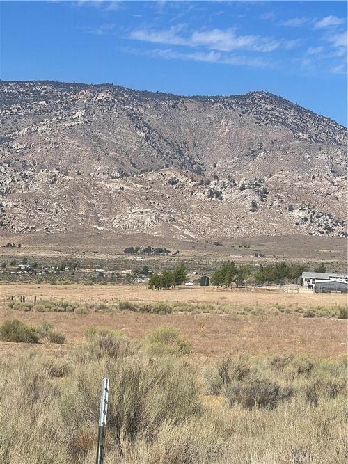 22836 Bailey Ave, Onyx, CA, 93255-9714 | Card Image