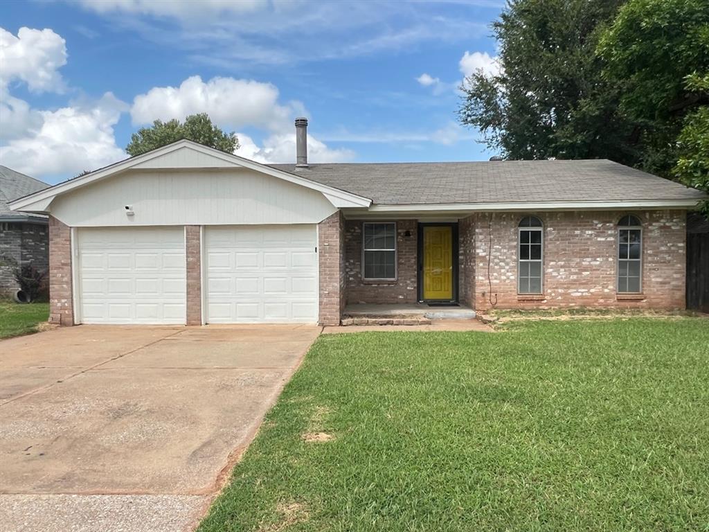 Linden Ln, Mustang, OK 73064