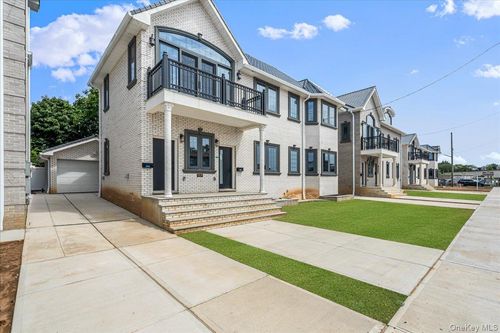 150-17 Hawtree St, Ozone Park, NY, 11417-2861 | Card Image