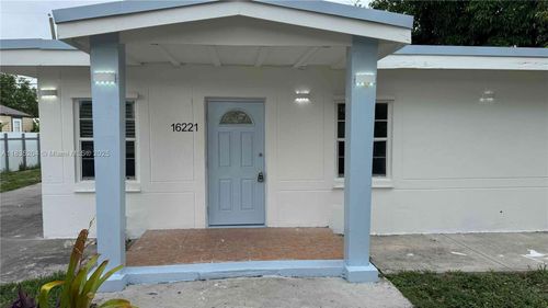 16221 E Bunche Park Dr, Miami Gardens, FL, 33054-2065 | Card Image