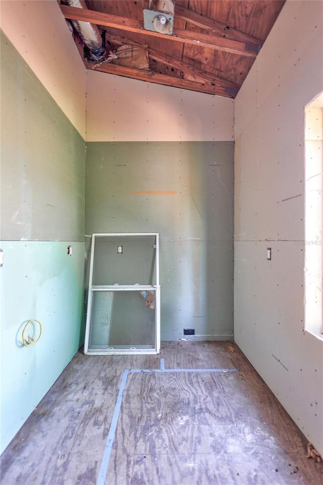 737 25 Th Ave N, House other with 4 bedrooms, 3 bathrooms and null parking in ST PETERSBURG FL | Image 62