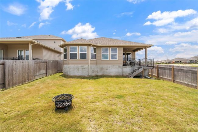 111 El Capitan Loop, House other with 4 bedrooms, 2 bathrooms and null parking in Dripping Springs TX | Image 21