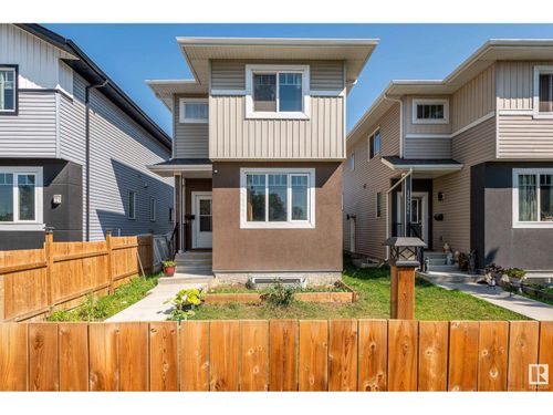 15928 100 Ave Nw, Edmonton, AB, T5P0L2 | Card Image