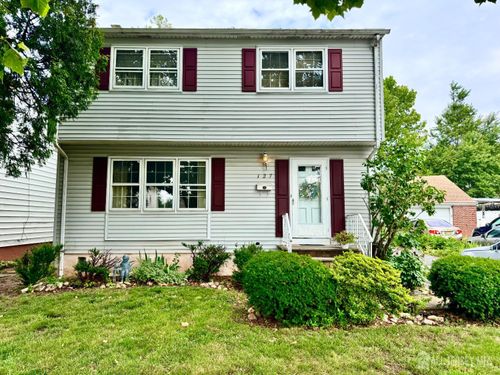 127 Hillcrest Ave, Edison, NJ, 08817-3108 | Card Image