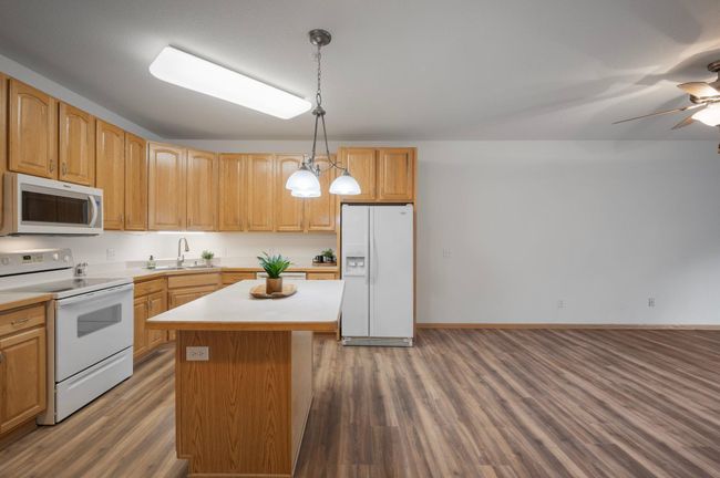 UNIT-106 - 9165 Comstock Ln N, Condo with 2 bedrooms, 2 bathrooms and null parking in Maple Grove MN | Image 8