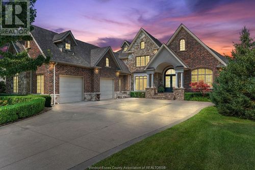 262 Elmgrove, Lakeshore, ON, N8N3S3 | Card Image