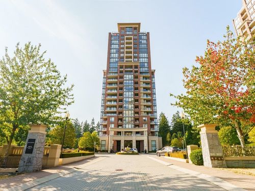 1004-6823 Station Hill Dr, Burnaby, BC, V3N0A9 | Card Image