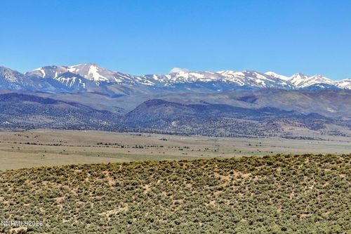 4255 Bosler Way, Wellington, NV, 89444-9346 | Card Image