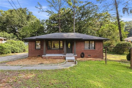 1300 Waverly Dr, Forest Park, GA, 30297-1550 | Card Image