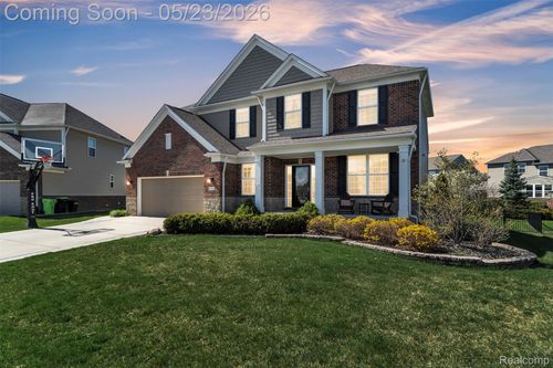 15745 Diamante Dr, Macomb, MI, 48044-1162 | Card Image