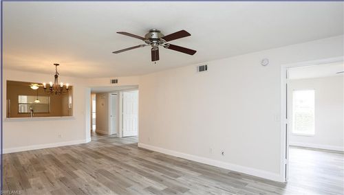 apt-101-717 Landover Cir, NAPLES, FL, 34104-7842 | Card Image