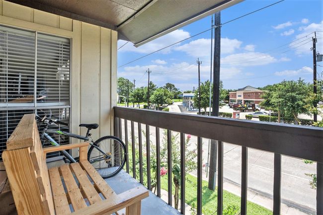 424 - 1500 Bay Area Blvd, House attached with 2 bedrooms, 2 bathrooms and null parking in Houston TX | Image 8