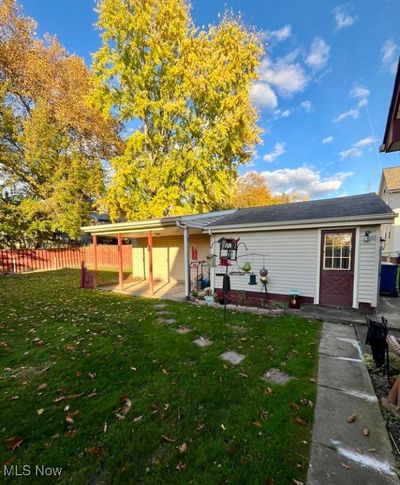 Rear view of property with a yard | Image 3