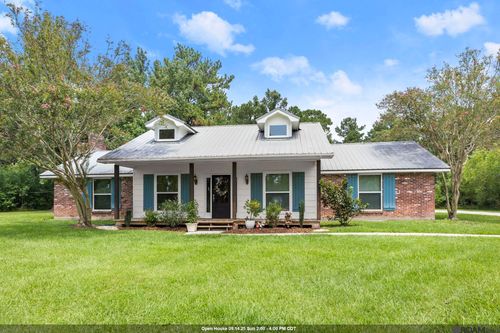 26713 Bennett Rd, Holden, LA, 70744-5702 | Card Image