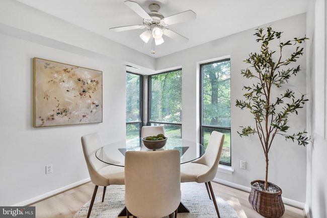 APT-228 - 11224 Chestnut Grove Sq, Condo with 2 bedrooms, 2 bathrooms and null parking in RESTON VA | Image 7