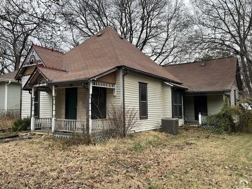 1220 New York St, Lawrence, KS, 66044-3360 | Card Image