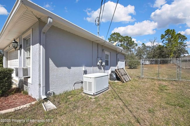 11257 Frigate Bird Ave, House other with 3 bedrooms, 2 bathrooms and null parking in WEEKI WACHEE FL | Image 52