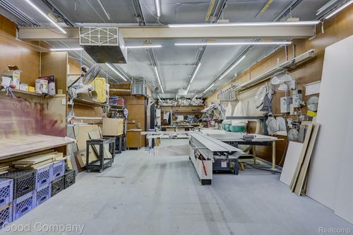 24354 John R Rd, Hazel Park, MI, 48030-1112 | Card Image