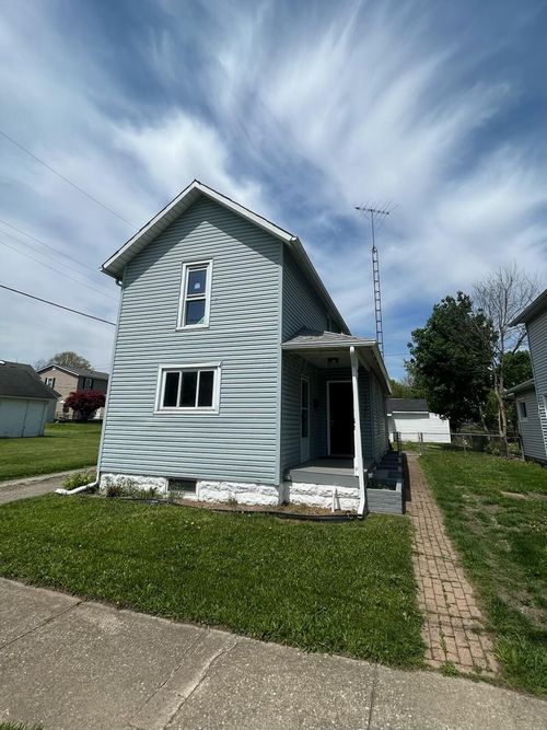 122 Hancock Street, Newark, OH, 43055 | Card Image