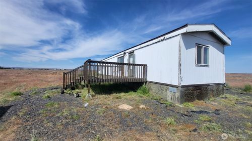 2750 16 Rd Ne, Soap Lake, WA, 98851 | Card Image