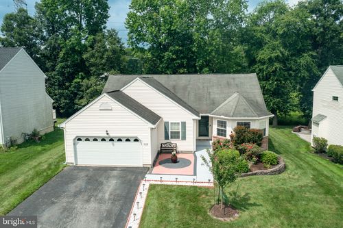 149 W Flagstone Dr, NEWARK, DE, 19702-3671 | Card Image