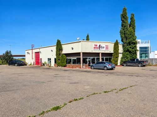 1800 49 Ave, Home with 0 bedrooms, 0 bathrooms and null parking in Red Deer AB | Card Image